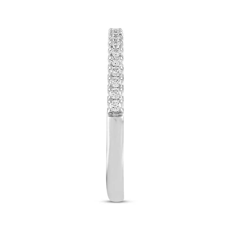 Main Image 2 of Previously Owned THE LEO Diamond Wedding Band 1/5 ct tw Round-cut 14K White Gold