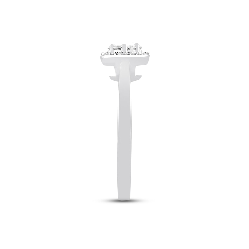 Main Image 3 of Previously Owned Diamond Ring 1/4 ct tw Round-cut 10K White Gold