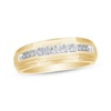 Thumbnail Image 1 of Previously Owned Men's Diamond Wedding Ring 1/4 ct tw Round-cut 10K Yellow Gold