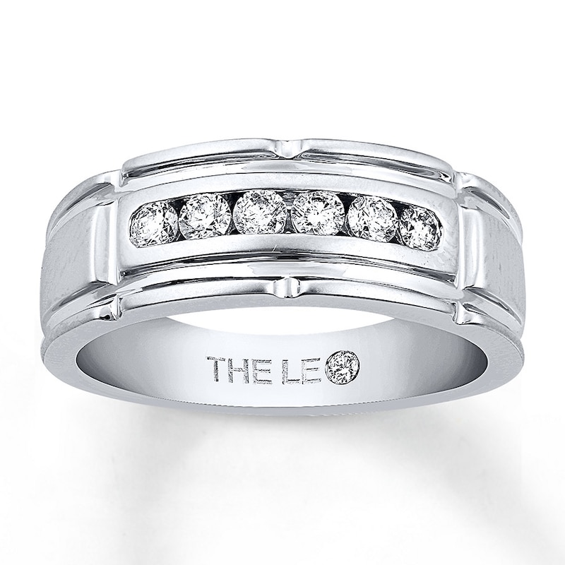 Previously Owned Men's THE LEO Wedding Band 3/8 ct tw Leo Diamonds 14K White Gold