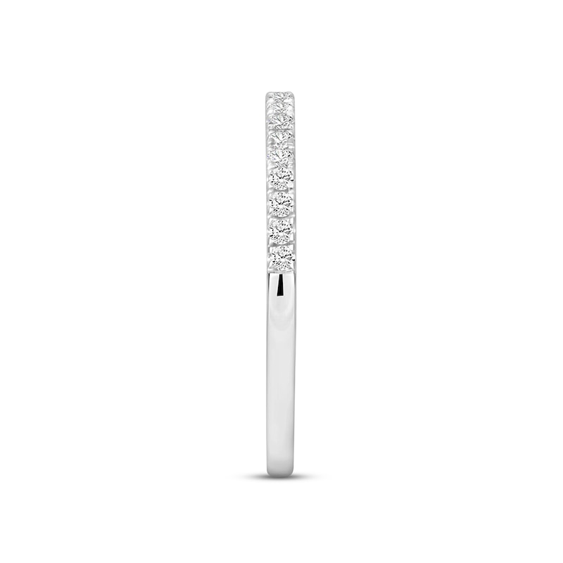Main Image 2 of Previously Owned Diamond Anniversary Band 1/4 ct tw Round-cut 14K White Gold