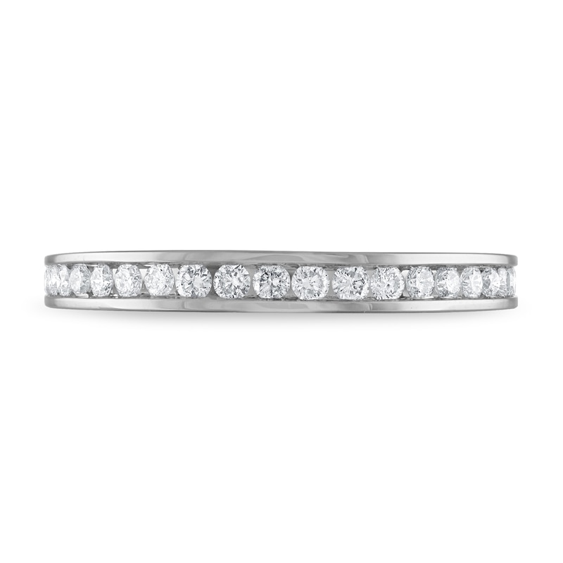 Main Image 3 of Previously Owned Diamond Wedding Band 1/3 ct tw Round-cut 14K White Gold