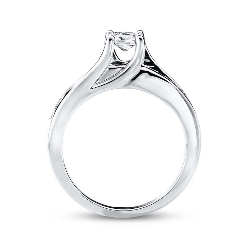 Main Image 3 of Previously Owned Diamond Engagement Ring 3/4 ct tw Princess-cut 14K White Gold - Size 4.5