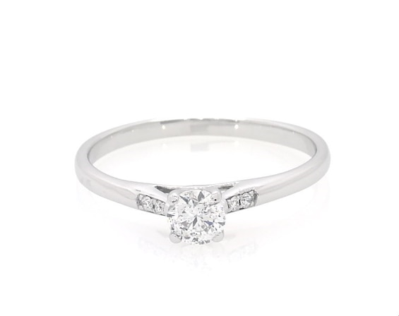 Previously Owned Diamond Engagement Ring 1/3 ct tw 14K White Gold Size 9.75