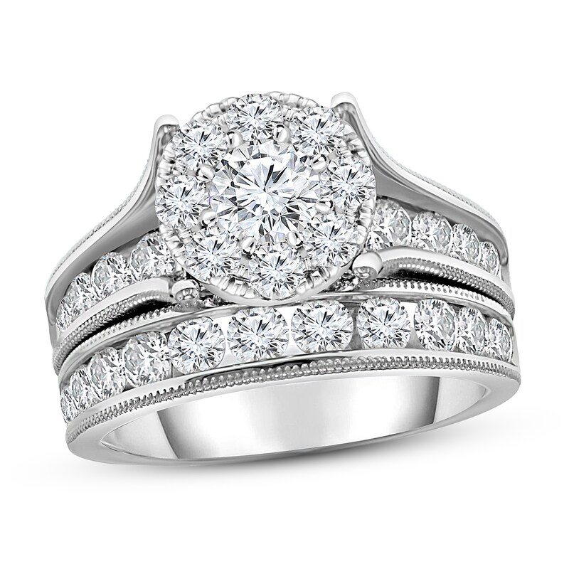 Main Image 1 of Previously Owned Diamond Bridal Set 2-7/8 ct tw Round-cut 10K White Gold