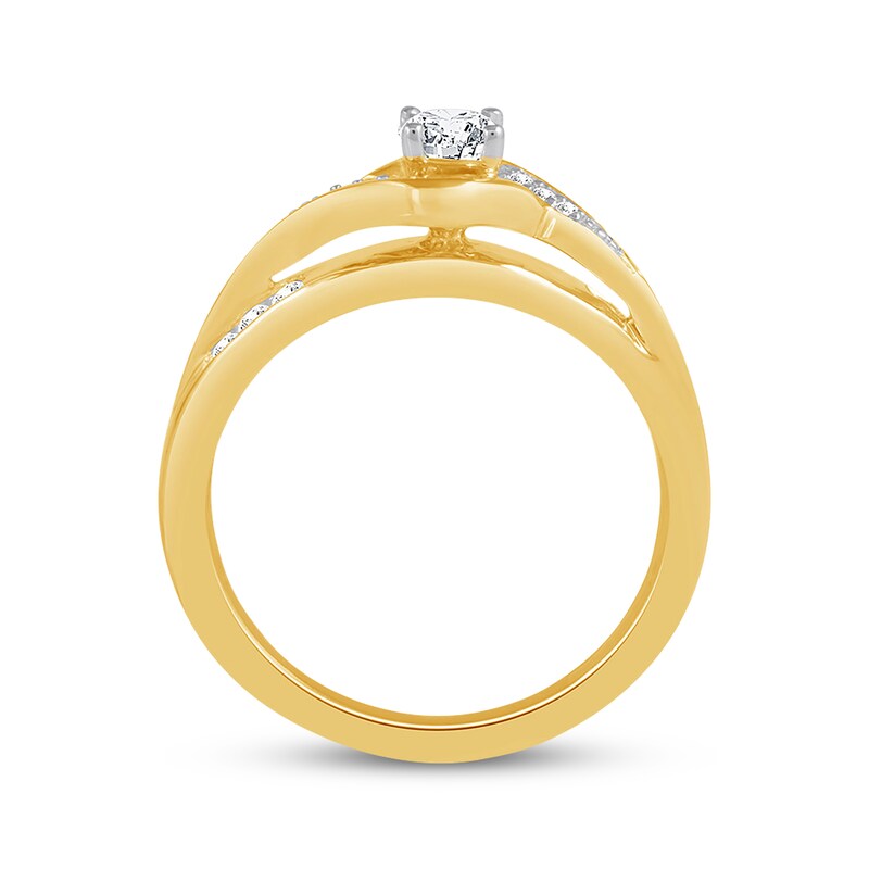 Main Image 3 of Previously Owned Diamond Engagement Ring 1/3 Carat tw 10K Yellow Gold