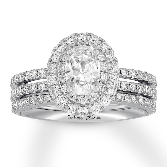 Previously Owned Neil Lane Diamond Bridal Set 1-7/8 ct tw Oval & Round-cut 14K White Gold