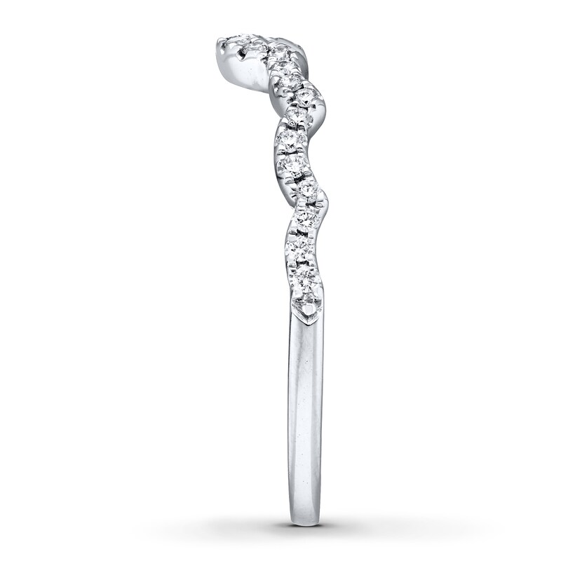 Main Image 3 of Previously Owned Neil Lane Wedding Band 1/6 ct tw Diamonds 14K White Gold