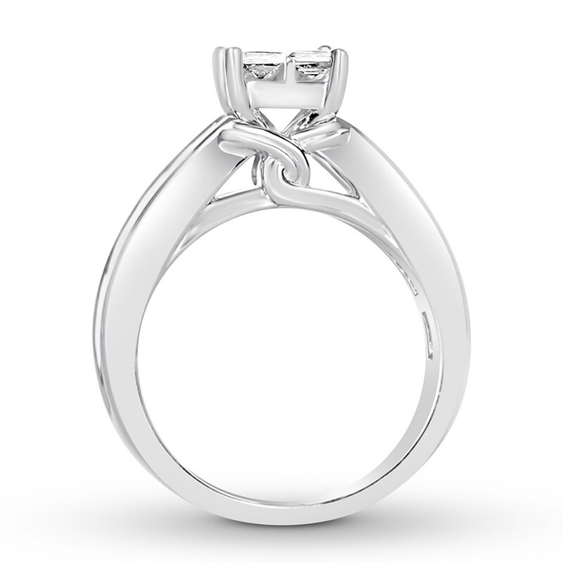 Previously Owned Diamond Engagement Ring 1-7/8 ct tw Princess/Round-cut 14K White Gold - Size 9.75