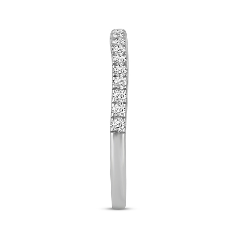 Main Image 2 of Previously Owned Diamond Wedding Band 1/4 ct tw Round-cut 14K White Gold Size 10