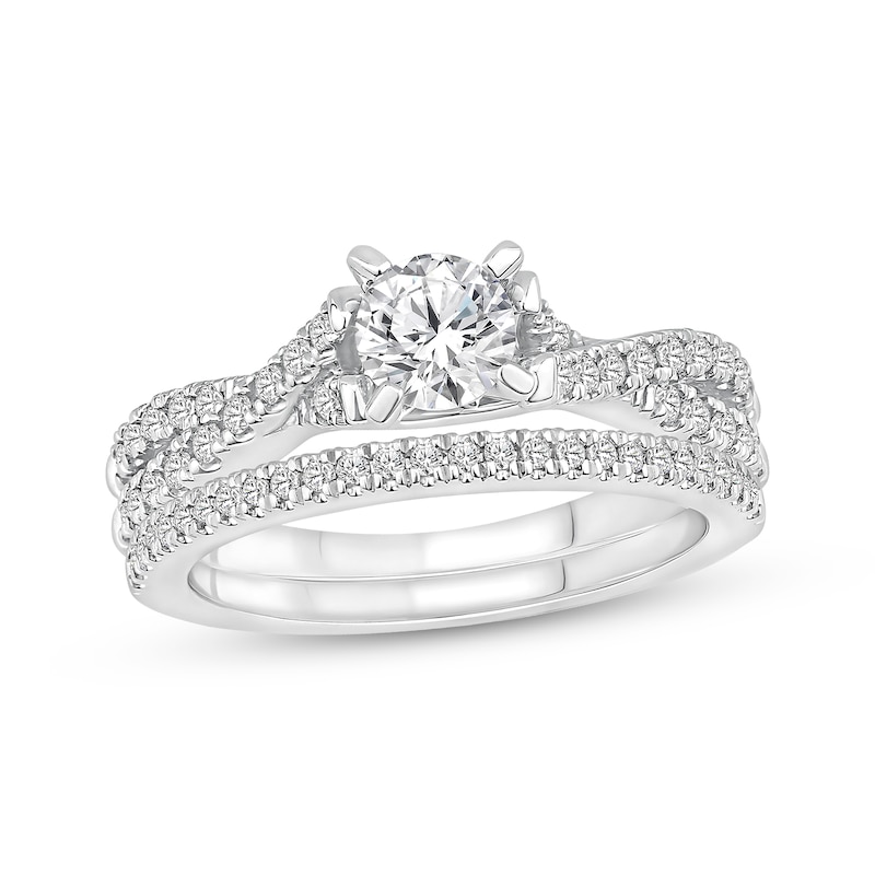 Main Image 1 of Previously Owned Diamond Bridal Set 7/8 ct tw 14K White Gold