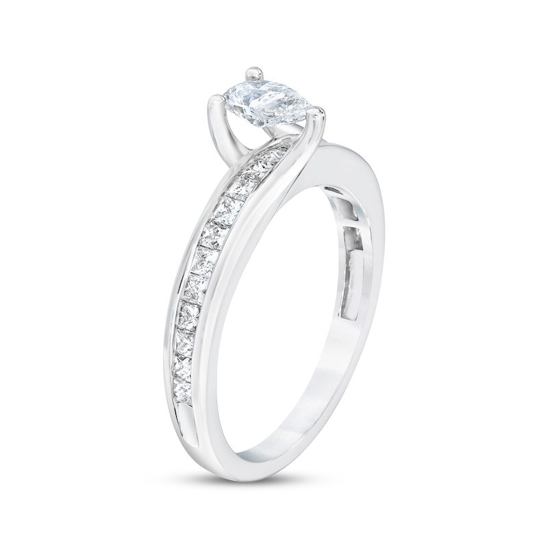 Main Image 2 of Previously Owned Diamond Engagement Ring 1 ct tw Pear & Princess 14K White Gold
