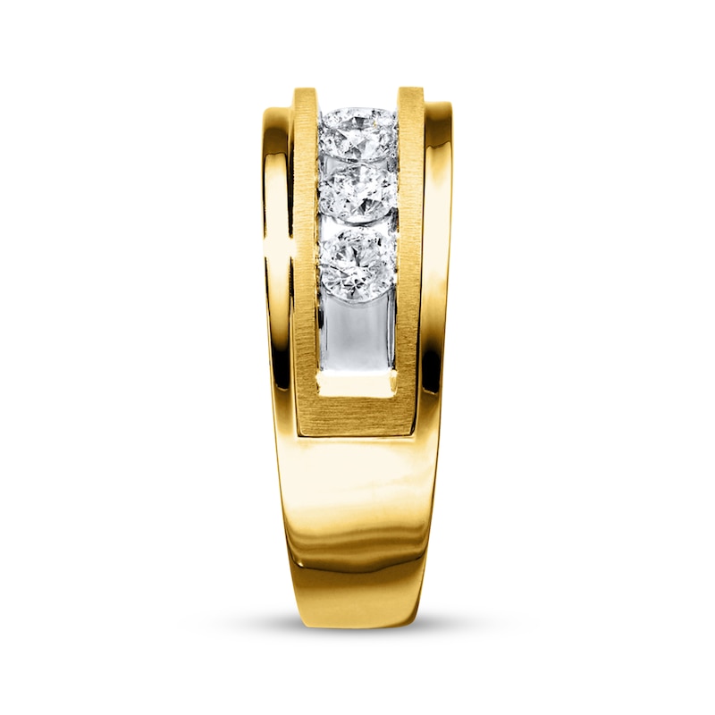 Main Image 2 of Previously Owned Men's Diamond Wedding Band 1 ct tw 10K Yellow Gold