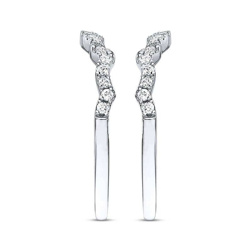 Main Image 2 of Previously Owned Diamond Wedding Bands 3/8 ct tw 14K White Gold - Size 4.5