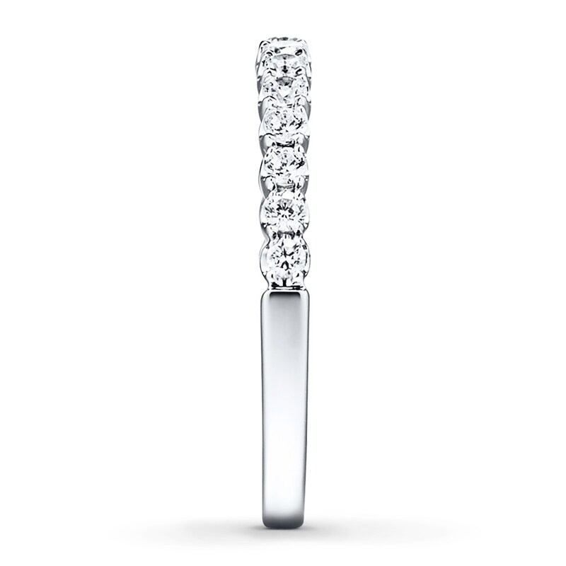 Main Image 3 of Previously Owned Diamond Wedding Band 3/8 ct tw Round-cut 14K White Gold - Size 4.5
