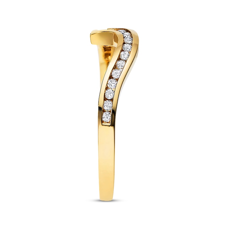 Main Image 2 of Previously Owned Diamond Wedding Ring 1/6 ct tw Round-cut 10K Yellow Gold - Size 9.5
