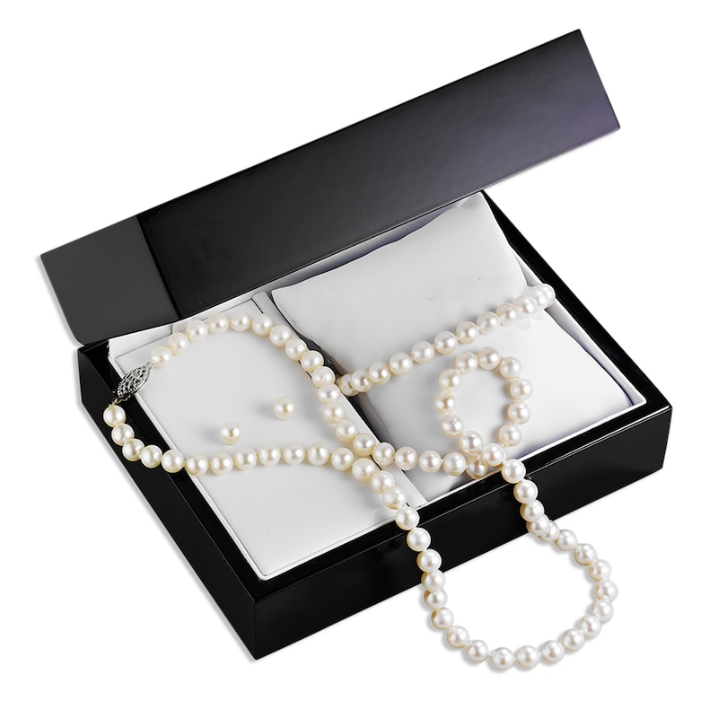Main Image 1 of Previously Owned Cultured Pearl Set Necklace/Bracelet/Earrings Sterling Silver