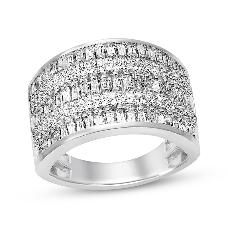 Main Image 1 of Previously Owned Diamond Ring 3/4 ct tw Round/Baguette 10K White Gold