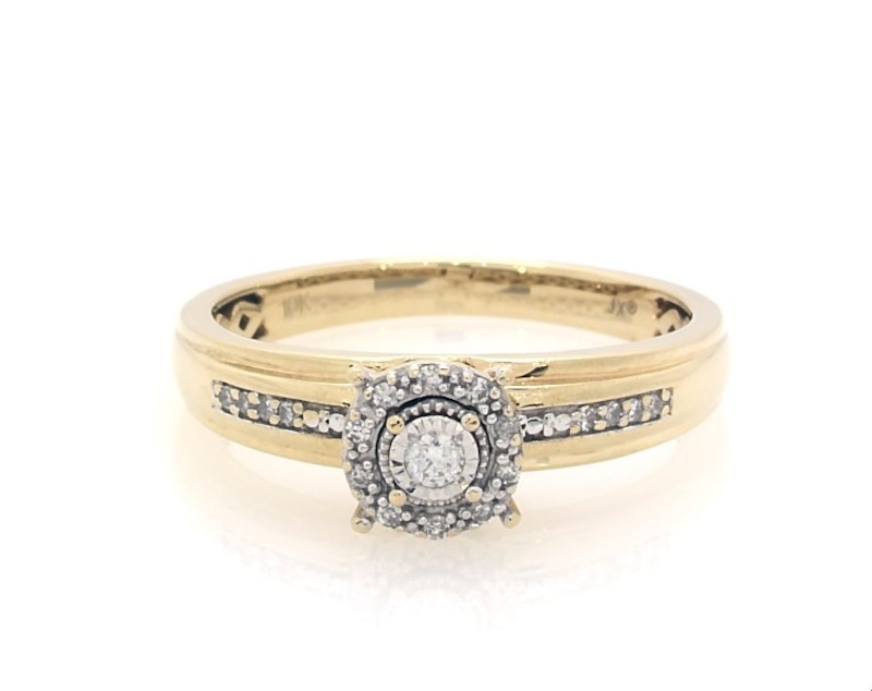 Main Image 1 of Previously Owned Diamond Engagement Ring 1/10 ct tw Round-cut 10K Yellow Gold