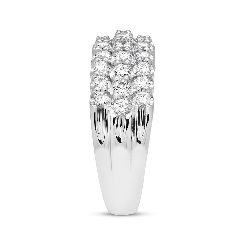 Previously Owned Diamond Ring 1 ct tw Round-cut 14K White Gold
