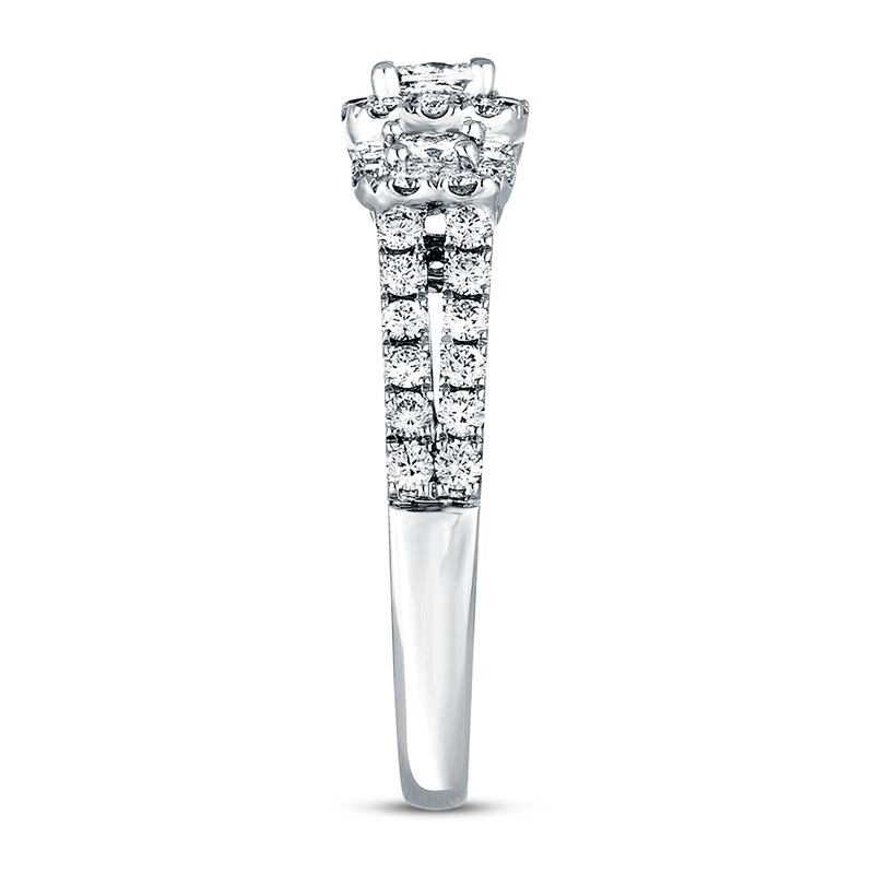 Main Image 3 of Previously Owned THE LEO Diamond Engagement Ring 7/8 ct tw Princess-cut 14K White Gold Size 4.25