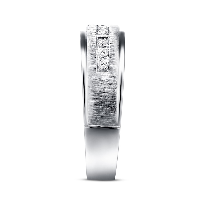 Main Image 2 of Previously Owned Men's Diamond Wedding Band 1/6 ct tw Round-cut 10K White Gold