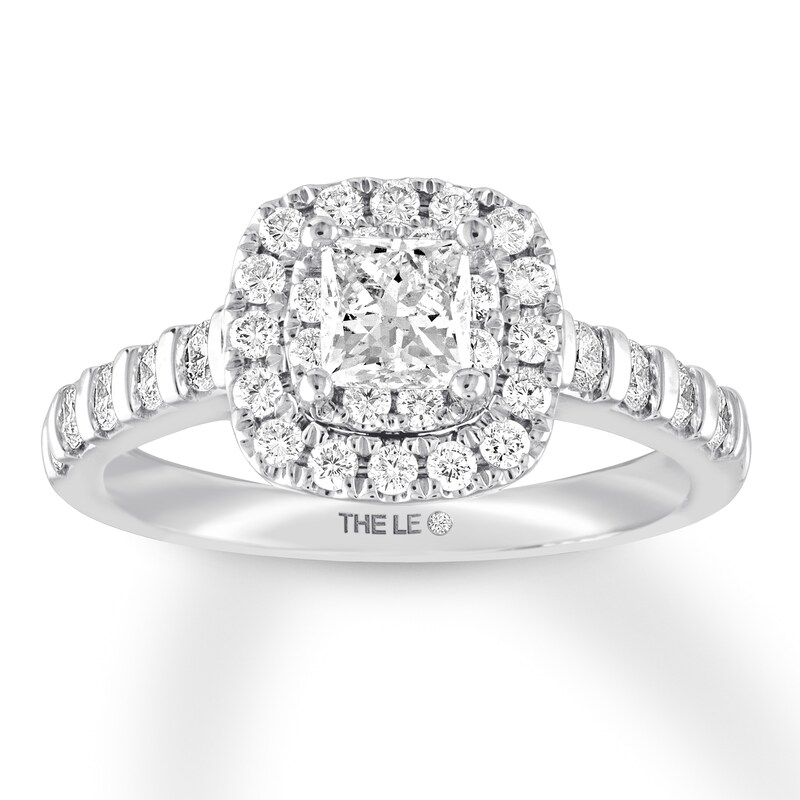 Main Image 1 of Previously Owned THE LEO Diamond Engagement Ring 1 Carat tw Princess-cut 14K White Gold