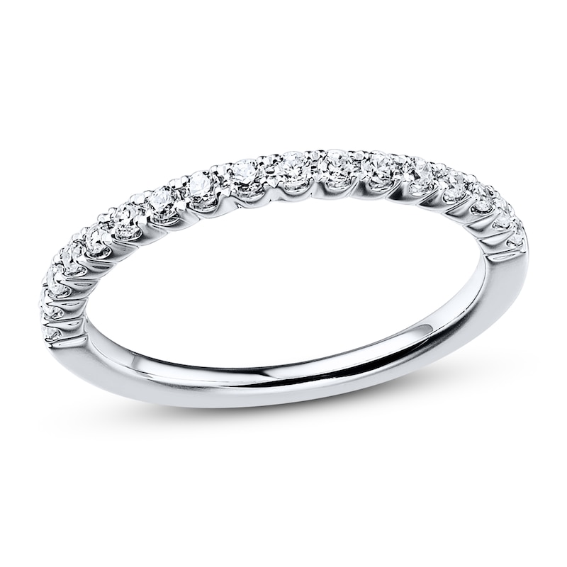 Main Image 4 of Previously Owned Diamond Wedding Band 1/4 ct tw 14K White Gold