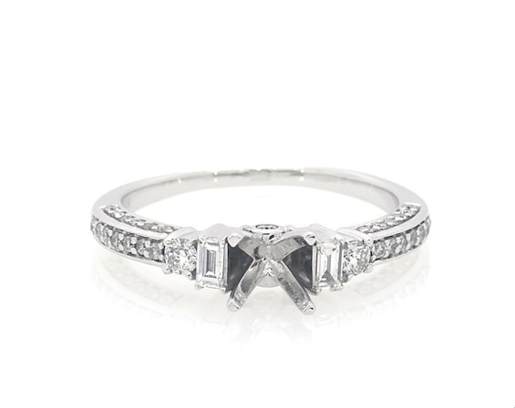 Previously Owned Engagement Ring Setting 1/2 ct tw 14K White Gold