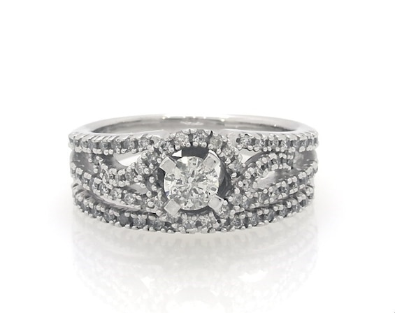 Previously Owned Round-Cut Diamond Bridal Set 3/4 ct tw 10K White Gold
