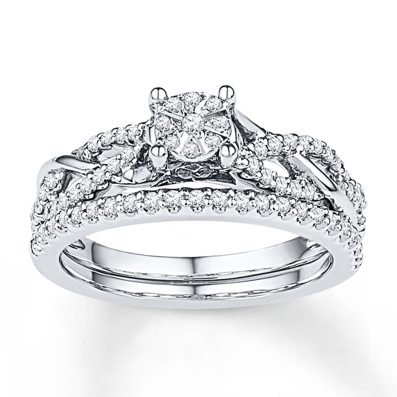 Main Image 1 of Previously Owned Diamond Bridal Set 3/8 ct tw Round-cut 10K White Gold