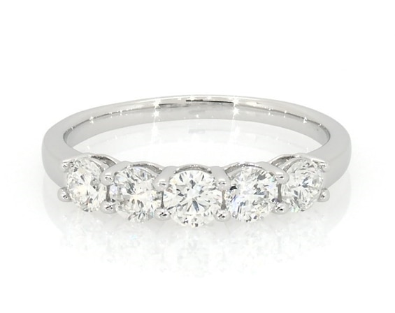 Previously Owned THE LEO Ideal Cut Diamond Anniversary Ring 1 ct tw 14K White Gold