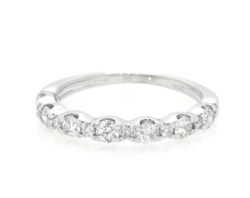 Main Image 1 of Previously Owned Diamond Wedding Band 1/2 ct tw Round-cut 14K White Gold