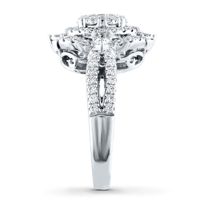 Main Image 3 of Previously Owned Diamond Engagement Ring 1-1/4 ct tw Round-cut 14K White Gold
