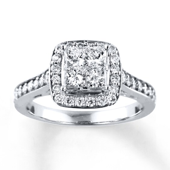 Previously Owned Diamond Engagement Ring 7/8 Carat tw 14K White Gold