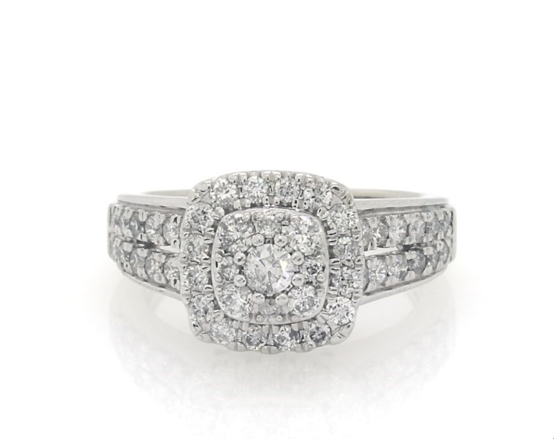 Main Image 1 of Previously Owned Multi-Diamond Engagement Ring 1 ct tw Round-cut 14K White Gold