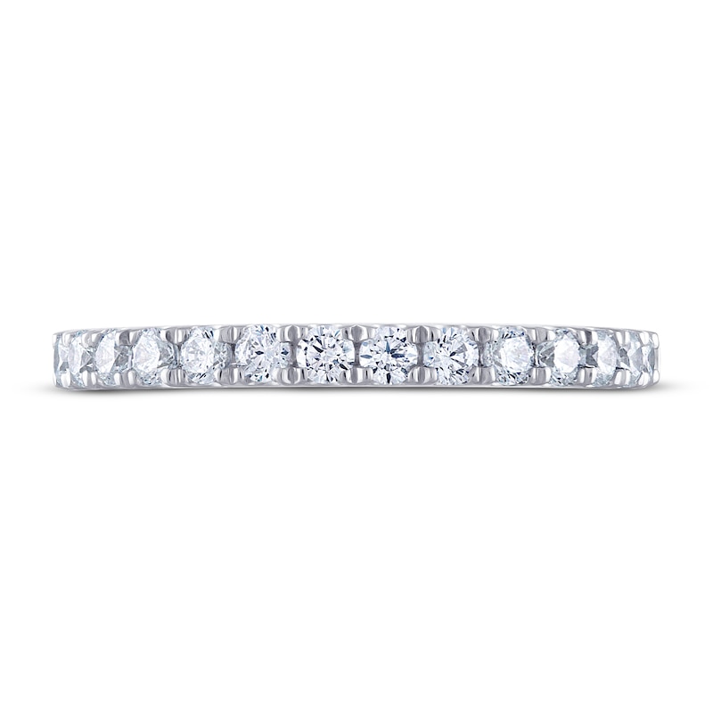 Main Image 3 of Previously Owned THE LEO Ideal Cut Diamond Anniversary Ring 1/2 ct tw 14K White Gold