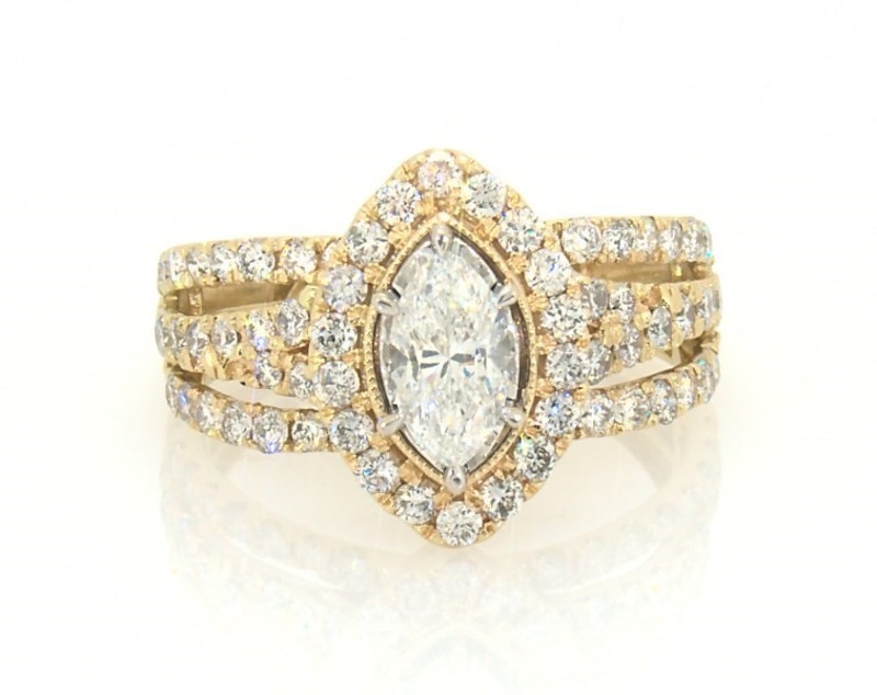 Main Image 1 of Previously Owned Marquise-Cut Diamond Engagement Ring 1-1/2 ct tw 14K Yellow Gold