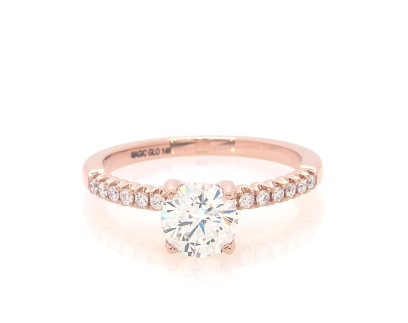 Previously Owned Diamond Engagement Ring ct tw Round-cut 14K