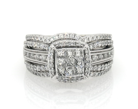 Previously Owned Multi-Diamond Center Princess-Cut Bridal Set 1-1/6 ct tw 14K & 10K White Gold 9
