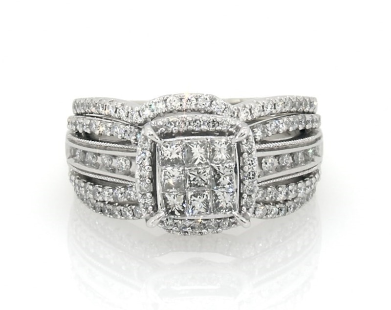 Main Image 1 of Previously Owned Multi-Diamond Center Princess-Cut Bridal Set 1-1/6 ct tw 14K & 10K White Gold Size 9