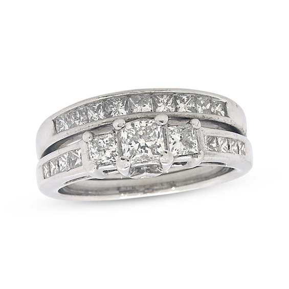 Previously Owned Diamond Bridal Set 1-1/2 ct tw Round-Cut 14K White Gold 7