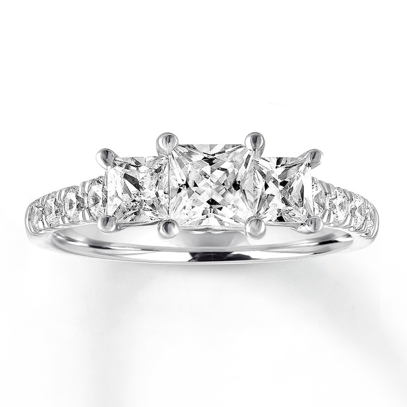 Main Image 1 of Previously Owned Diamond Engagement Ring 1-5/8 ct tw Princess/Round 14K Gold