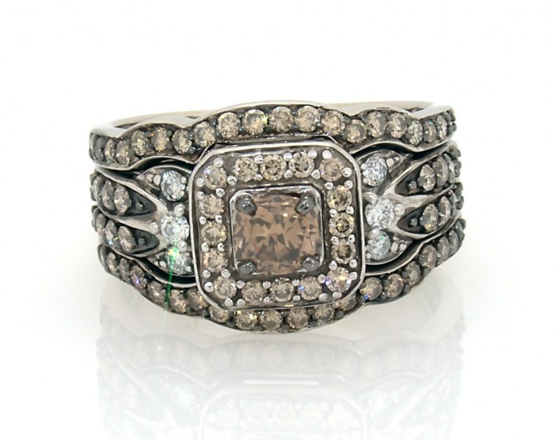 Main Image 1 of Previously Owned Le Vian Cushion-Cut Diamond Bridal Set 1 ct tw 14K Vanilla Gold Size 7.5