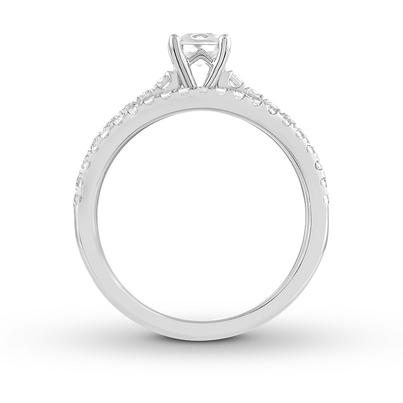 Main Image 2 of Previously Owned THE LEO Diamond Bridal Set 7/8 ct tw Princess-cut 14K White Gold Size 4.5