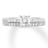 Thumbnail Image 4 of Previously Owned THE LEO Diamond Bridal Set 7/8 ct tw Princess-cut 14K White Gold Size 4.5