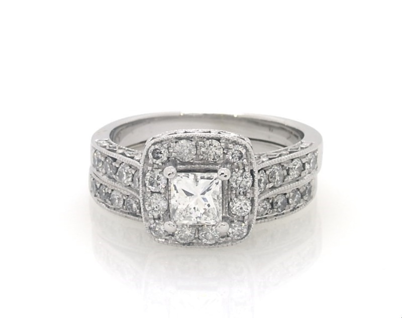 Main Image 1 of Previously Owned Princess-Cut Diamond Halo Bridal Set 1-1/5 ct tw 14K White Gold Size 5.75