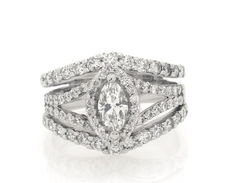Main Image 1 of Previously Owned Marquise-Cut Diamond Bridal Set 1-7/8 ct tw 14K White Gold Size 8