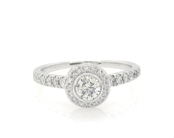 Previously Owned Round-Cut Diamond Halo Engagement Ring 7/8 ct tw 14K White Gold