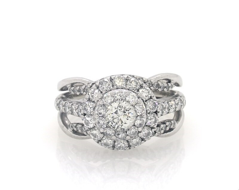 Main Image 1 of Previously Owned Round-Cut Diamond Bridal Set 1-3/4 ct tw 14K White Gold Size 6